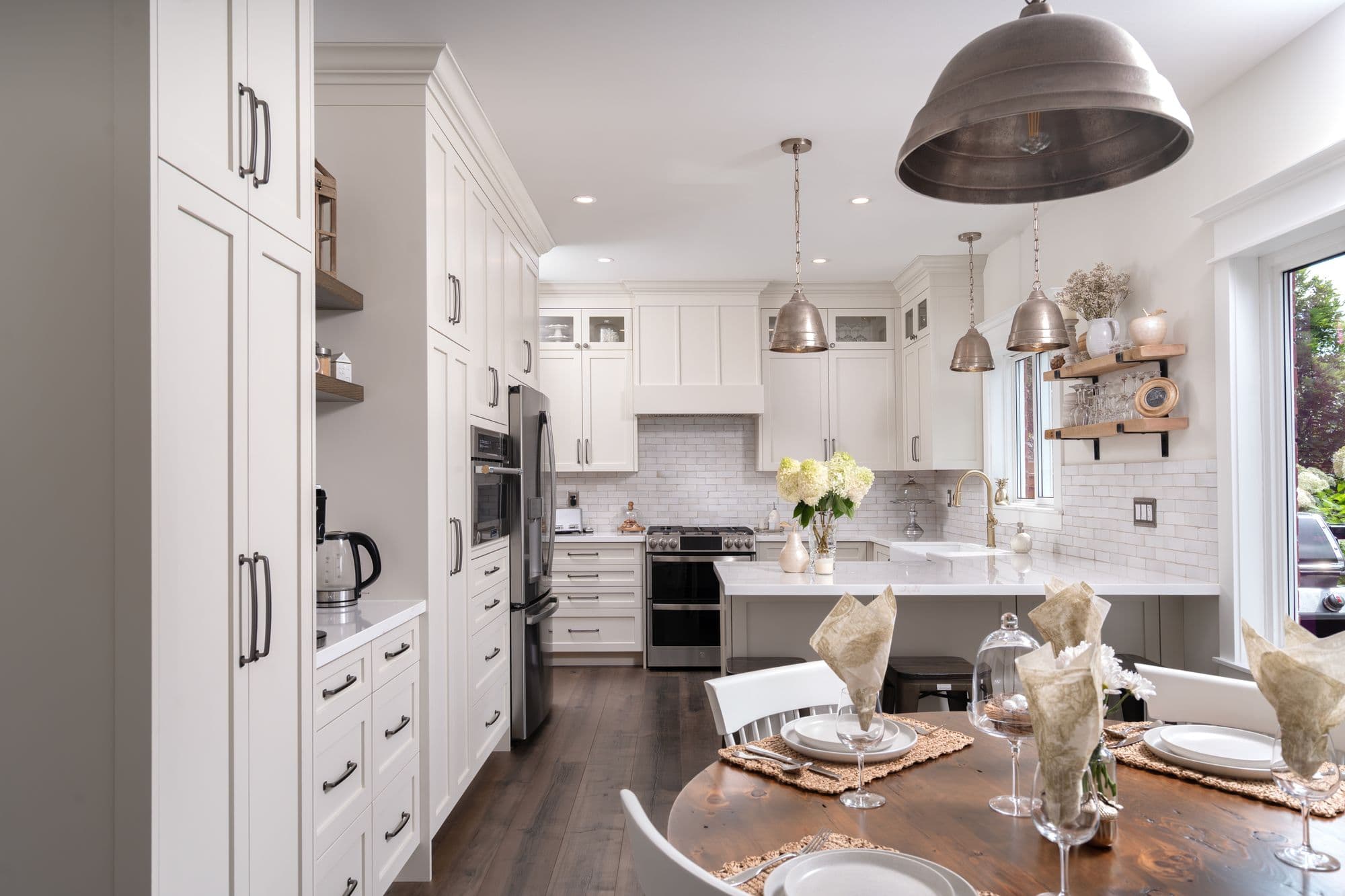 Kitchen Pantry Design: Walk-In, Butler's Pantry & Pantry Walls